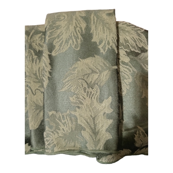 Fall themed cloth napkins - Picture 3 of 3